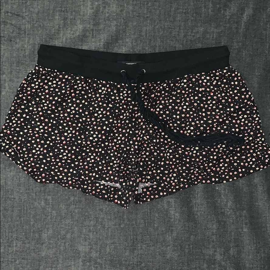Floral Print Drawstring Shorts